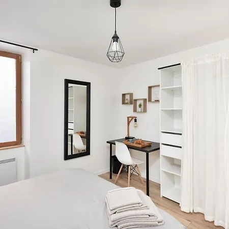 Dominici 1-Cahorscitystay-Centre Clim Netflix Exterior photo